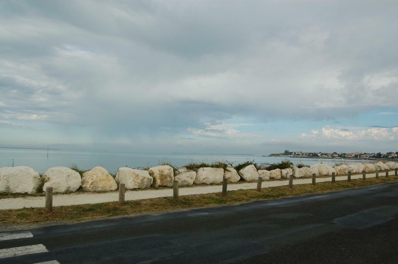 La Salamandre Fouras Exterior photo